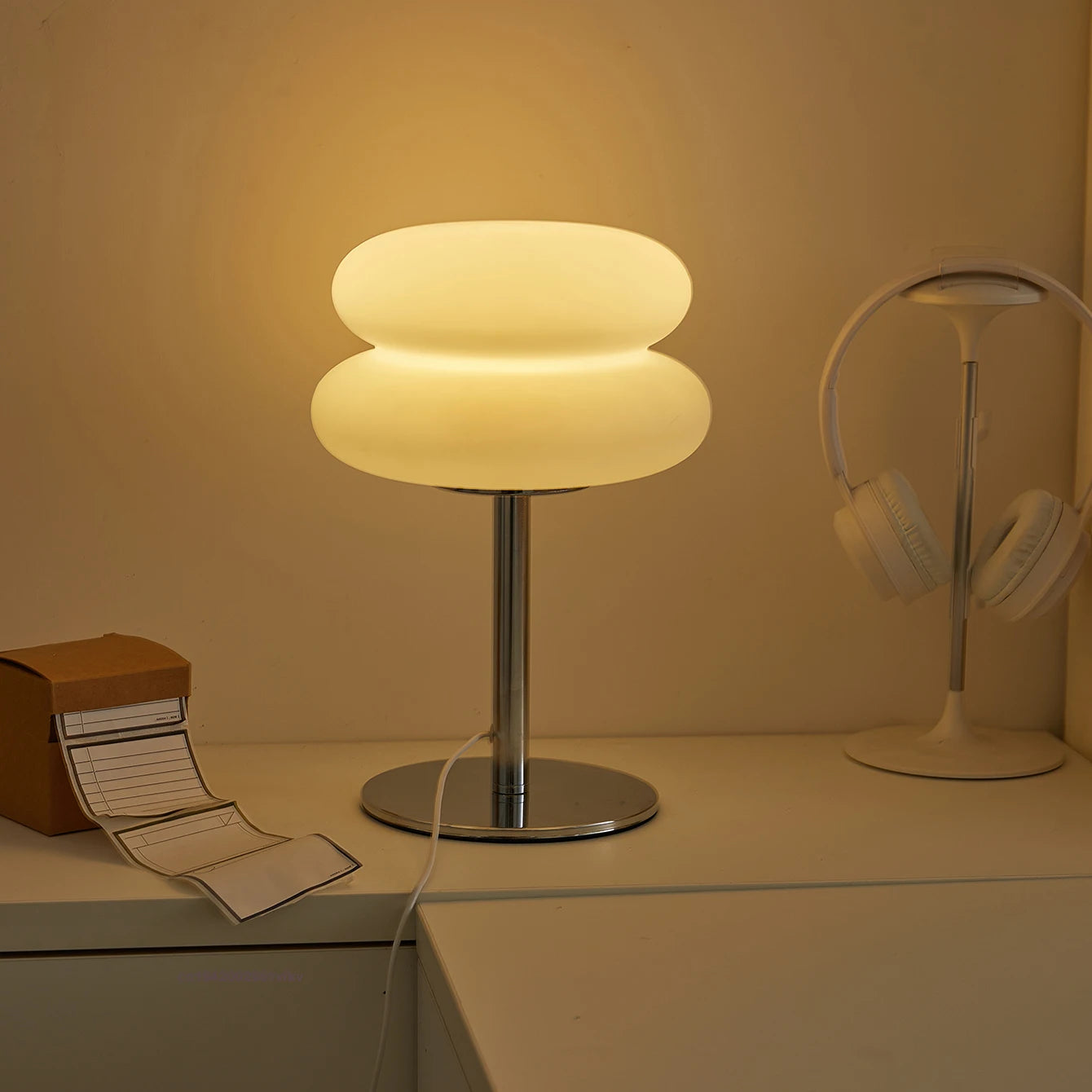 Lampe de table LED Bauhaus – Design Champignon Moderne